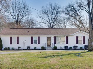 102 Donna Dr, Hendersonville, TN 37075