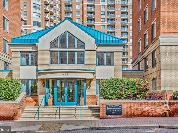 3835 9th St APT 309W, Arlington, VA 22203