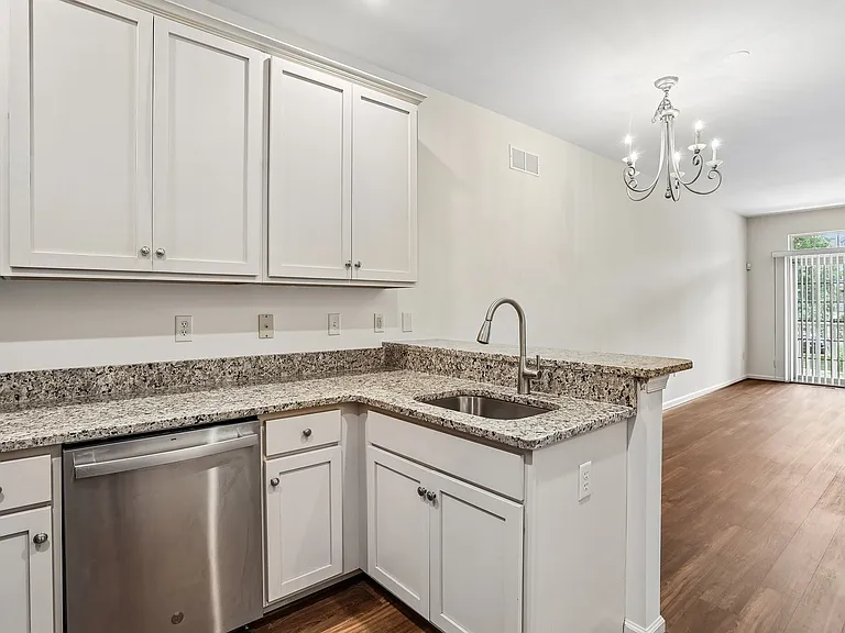 Bedminster 1 BR