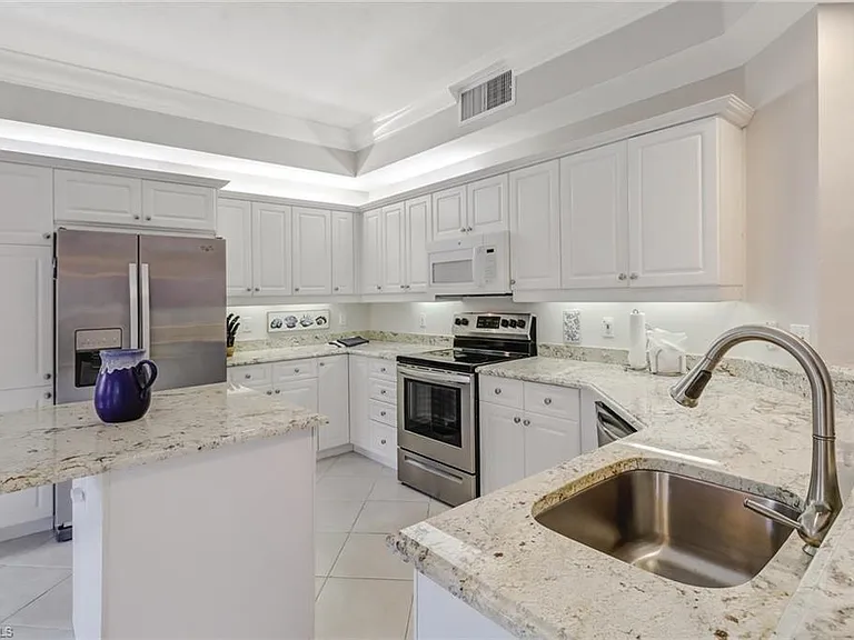 450 Bayfront Pl #4304 — Photo 11