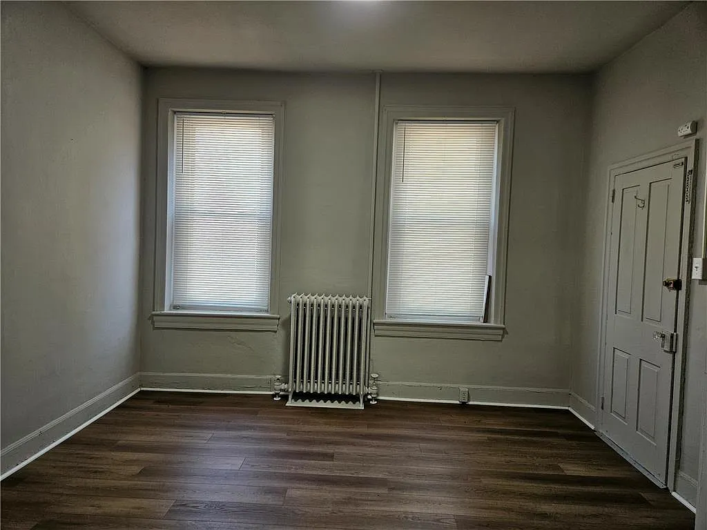 1 bed, 850 sqft, $1,275 — Photo 3
