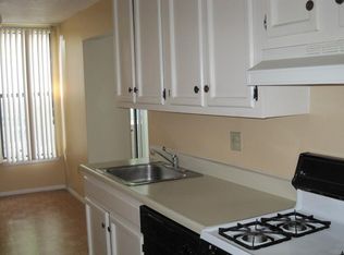 70 Shrewsbury Green Dr UNIT G, Shrewsbury, MA 01545