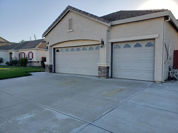 3rd image of 1647 Bella Terra Dr