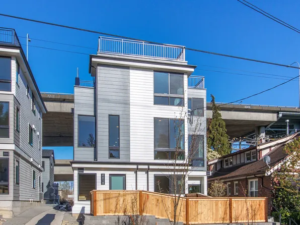 4018 5th Ave NE, Seattle, WA 98105