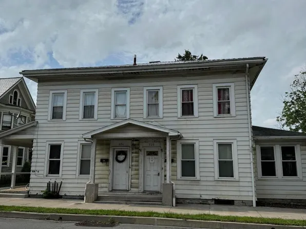 222 Chestnut St, Mifflinburg, PA 17844