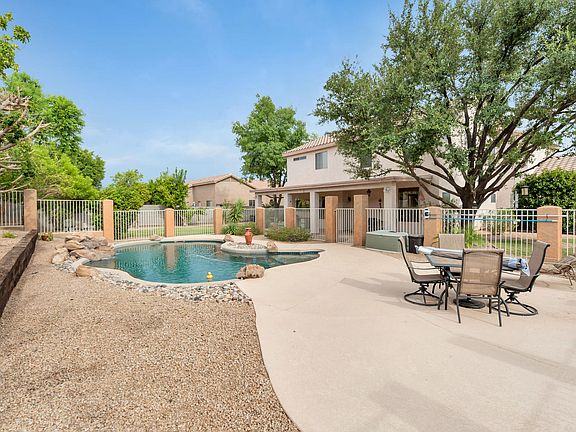 Add'l view of pool area