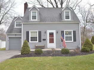 45 Maple St, Canfield, OH 44406