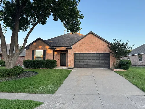 3136 Deleon Dr Photo 1