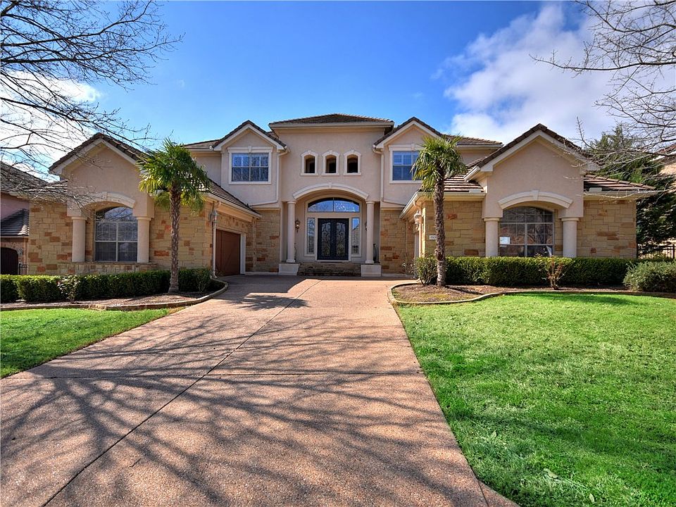 2nd image of 1900 Lakecliff Hills Ln