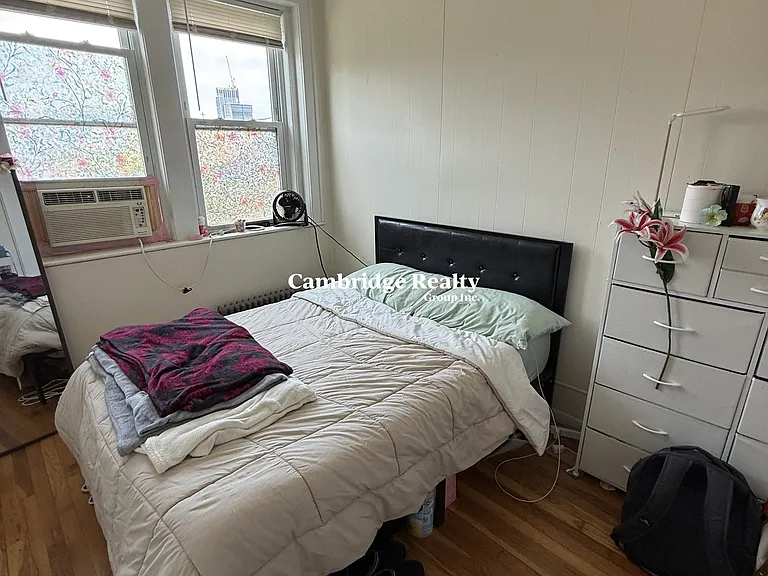 357-359 Cambridge St #3R — Photo 9