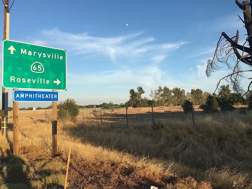 2392 McGowan Pkwy, Olivehurst, CA 95961 MLS 224069099 Zillow