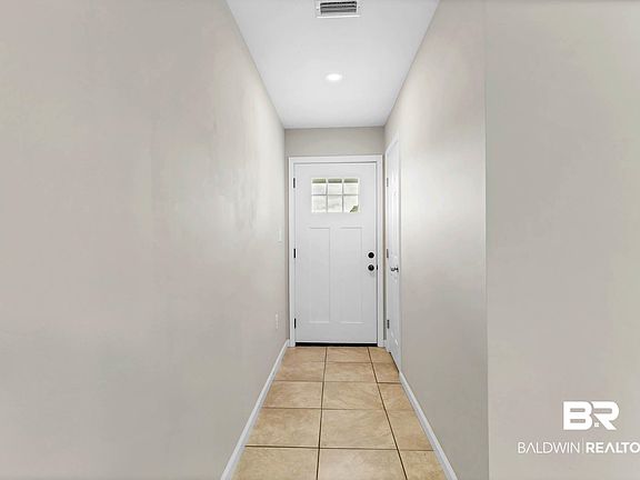 3rd image of 15030 Marem Dr