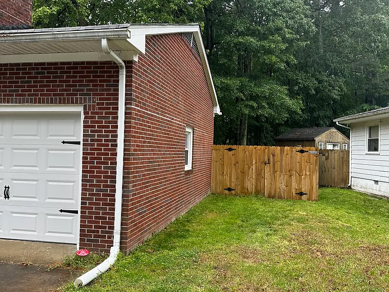 5 Emmaus Rd — Photo 17