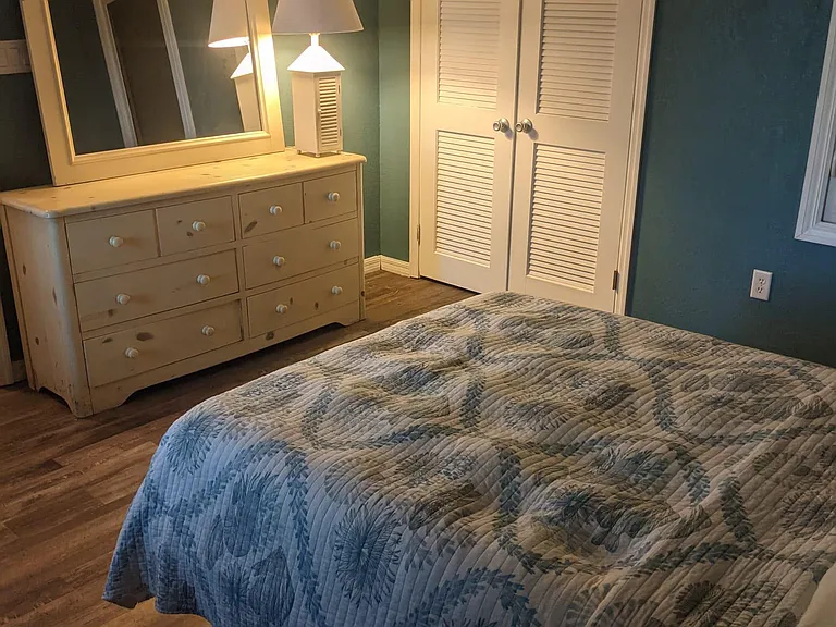 110 Freesia St #7 — Photo 8