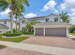 809 Regal Cove Rd, Weston, FL 33327