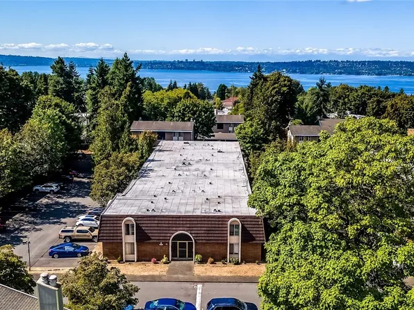 11006 NE 68th Street #826, Kirkland, WA 98033