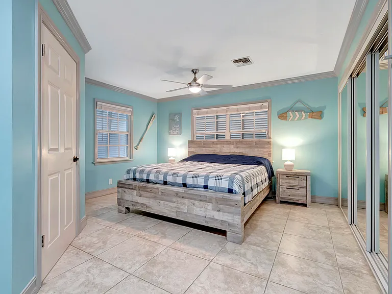 310 Gulfstream Dr — Photo 23