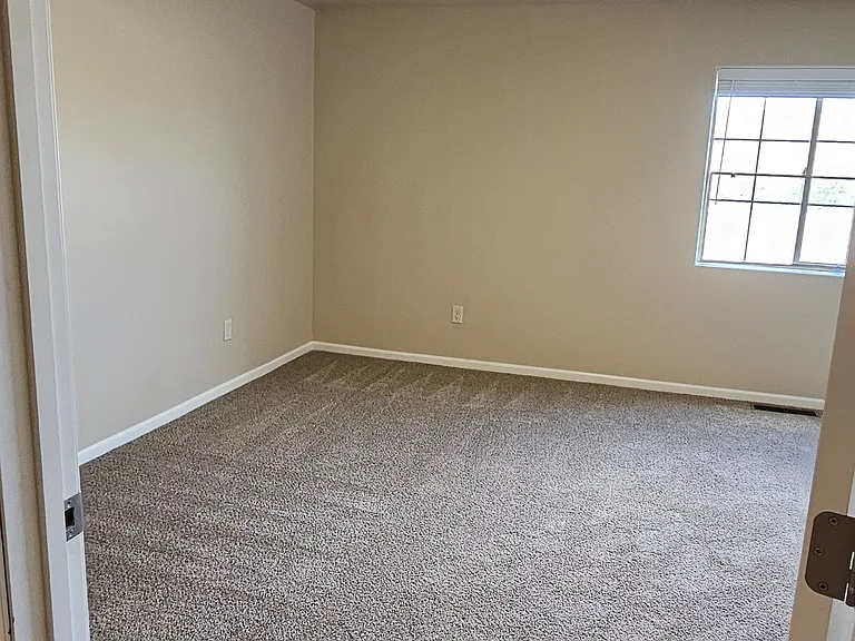 443 Neel St #304 — Photo 18