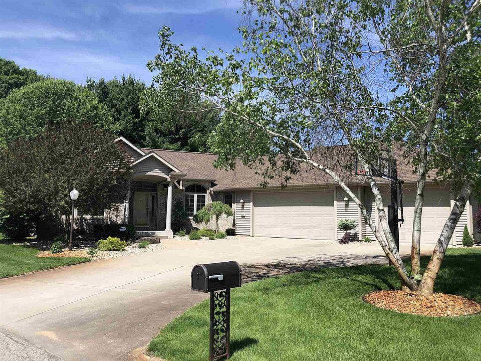 1st image of 56915 Wynridge Cir