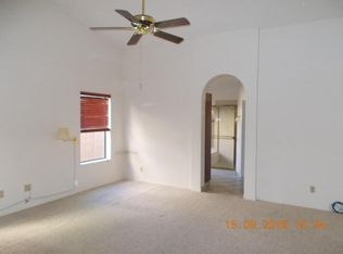 3707 E Goldfinch Gate Ln, Phoenix, AZ 85044