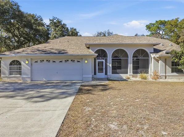 12145 W Apple Tree Pl, Crystal River, FL 34428