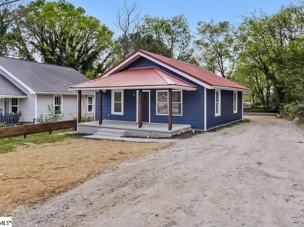 208 Crestone Dr, Greenville, SC 29611