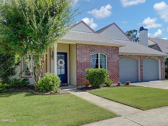 2nd image of 109 Metairie Ct