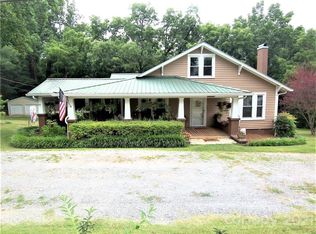 312 E Main St, Lawndale, NC 28090