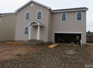 529 Gerard St, Perth Amboy, NJ 08861