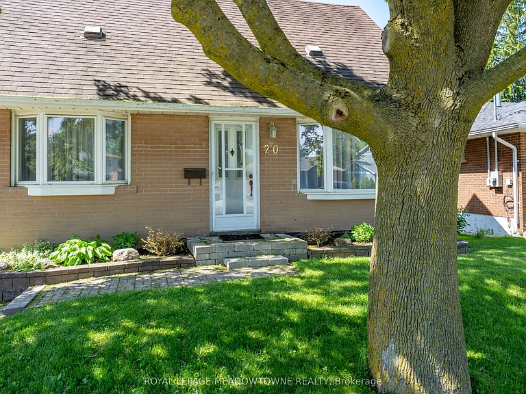 20 Delrex Blvd — Photo 5