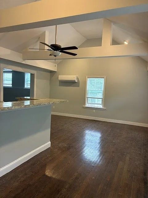 3 bed, 1.5 bath, $2,595 — Photo 4