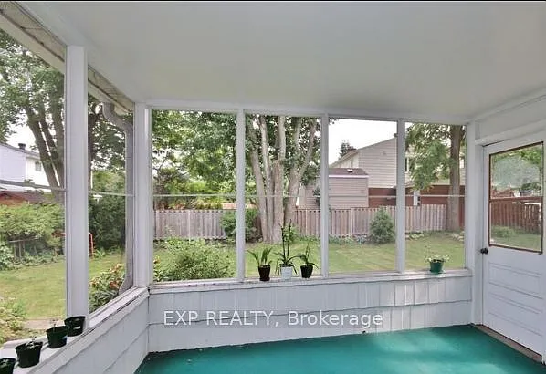 1326 Fontenay Cres — Photo 26