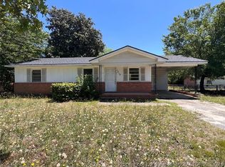 1716 Shaw Rd, Fayetteville, NC 28311