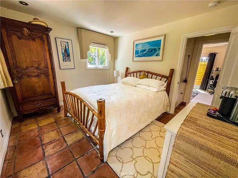 30722 Marilyn Dr — Photo 17