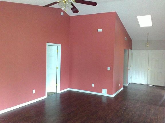 4th image of 1324 High Plains Dr S