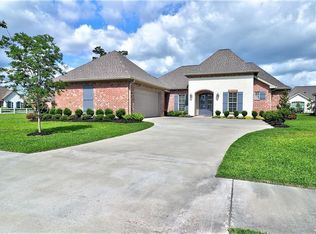 6107 Myrtle Bay Way, Lake Charles, LA 70605