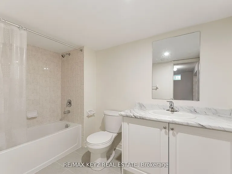 175 Hartney Dr — Photo 24