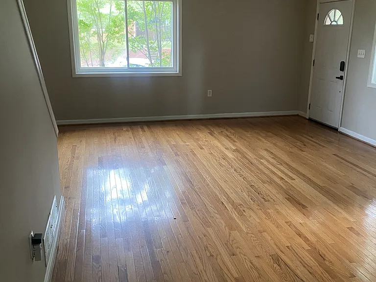 2217 Gaylord Dr — Photo 5
