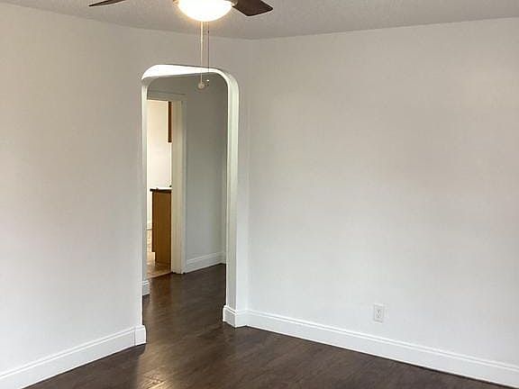 4th image of 615 Broadway