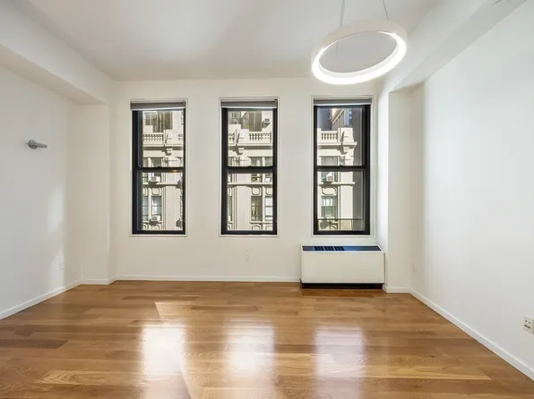 76 Madison Avenue image 15 of 37