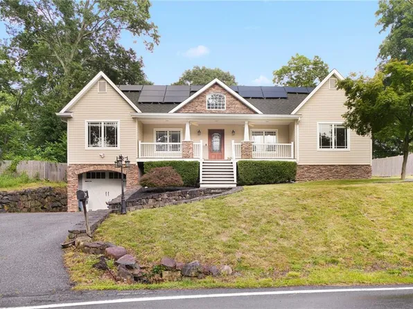 58 Green Road, West Nyack, NY 10994