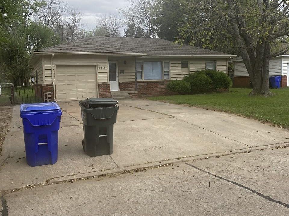 1st image of 1511 Camden Way