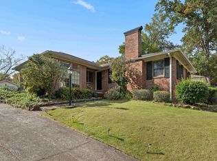 544 Durham Dr, Homewood, AL 35209