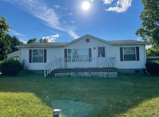 7067 Sayles Rd, Brockway, MI 48097