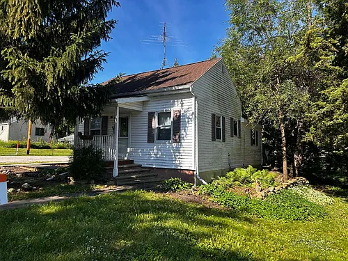 469 Madison Ave Photo 1
