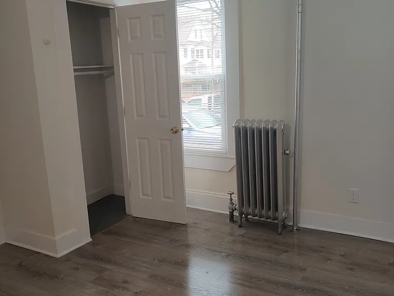 256 White St #1 — Photo 5