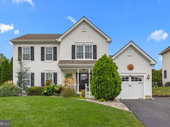 301 Grand Ave, Langhorne, PA 19047