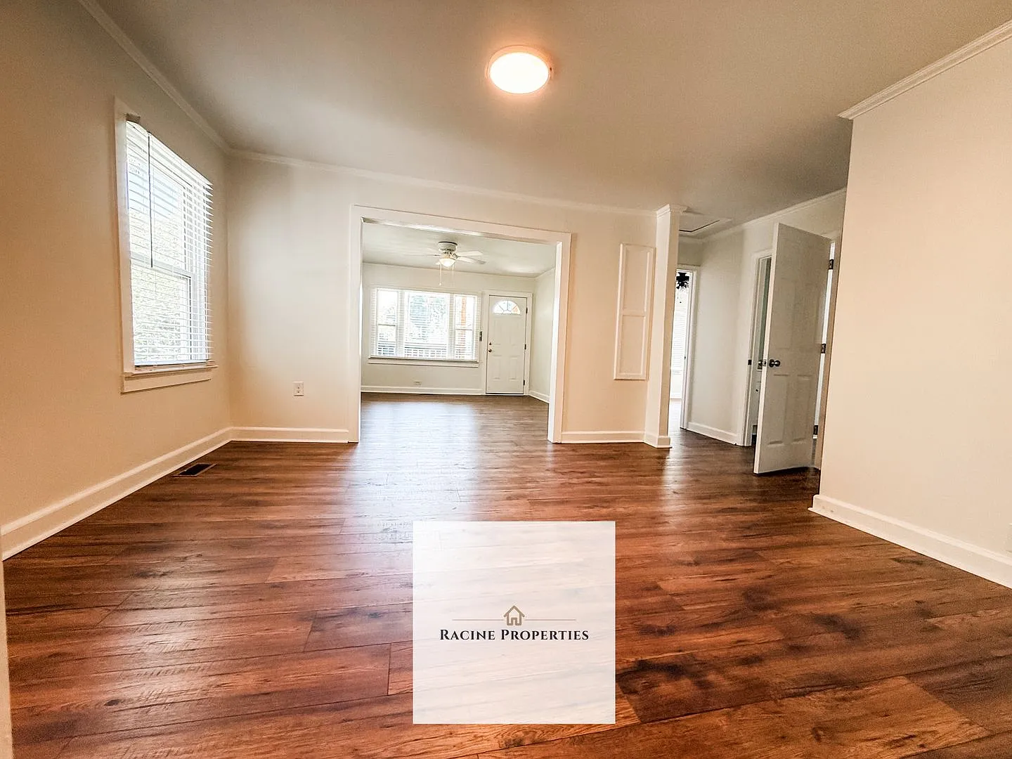 2 Bd/1 Ba Minutes from Downtown TR! — Photo 4