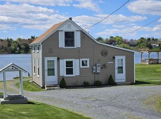 2353 Main Rd, Tiverton, RI 02878