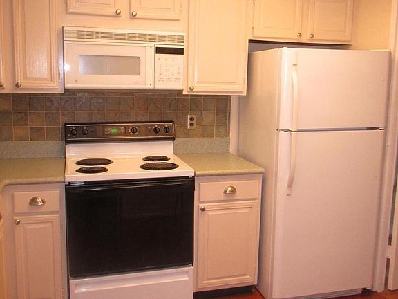 4th image of 10026 Stedwick Rd APT 103